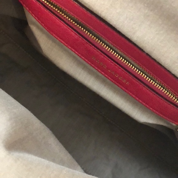 SOLD-Marc Jacobs Stam Handbag - Picture 5 of 8